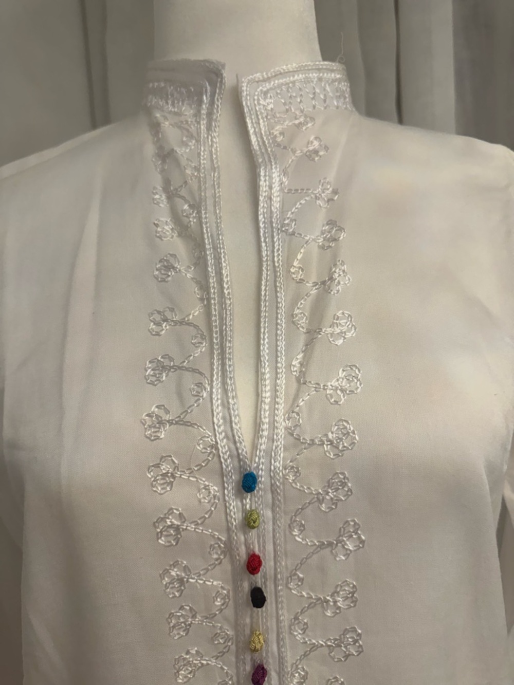 Marrakech Moroccan White Embroidered Women's Blouse with Colored Button Accents